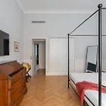 Apartmán Iflat New Prestigious & Elegant