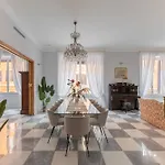 Apartmán Iflat New Prestigious & Elegant