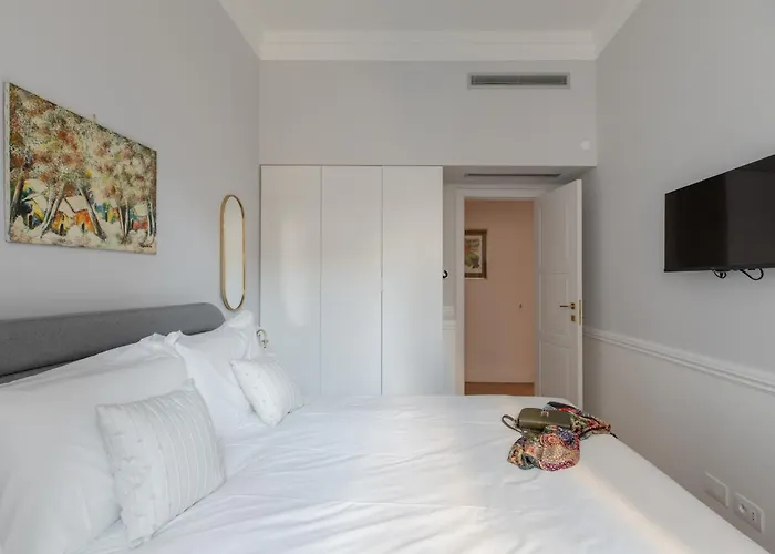 Iflat New Prestigious & Elegant Apartment Rome