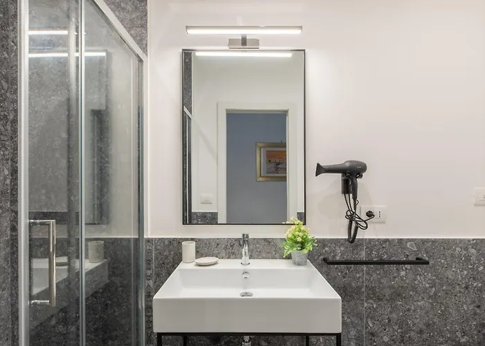 Iflat New Prestigious & Elegant Apartment